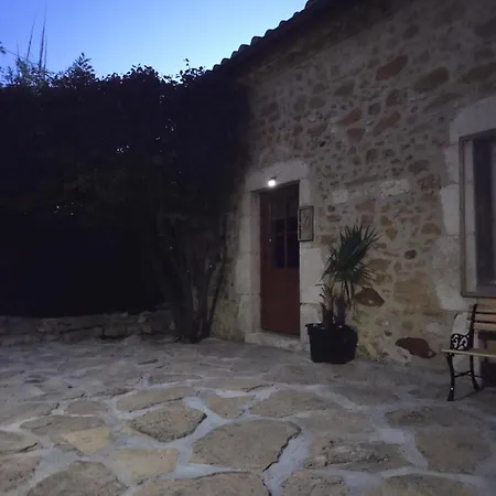 La Vallonnaise Apartamento Vallon-Pont-dʼArc